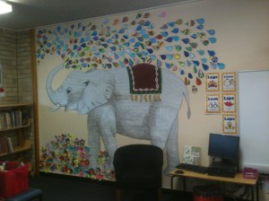 elephant display 038